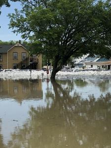 Sandbagging at Kimmswick